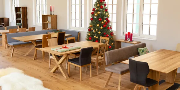 weihnachtsposting_16zu9_schauraum-600x300-crop-63-38.webp