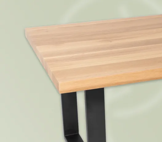 couchtisch-3-bo5a4569-210831-website-527x463-crop-50-49.webp