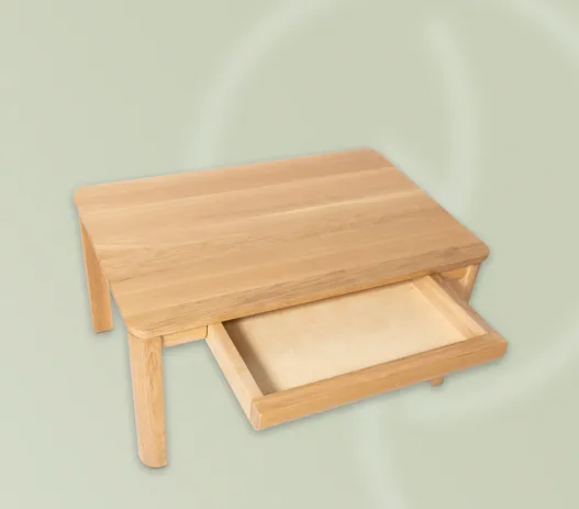 couchtisch-2-lade-offen-bo5a4530-210831-website-527x463-crop-50-50.webp